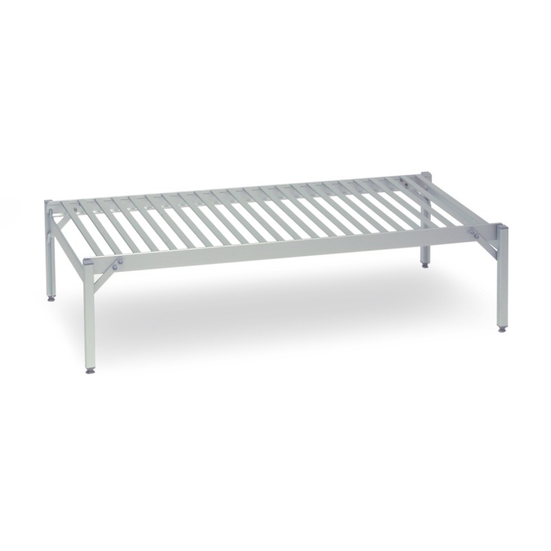 Etagère basse en aluminium